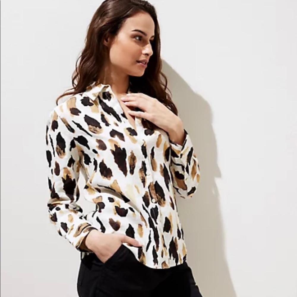 Mark’s and Spencer Long Sleeve Animal Print 100% Linen Top.